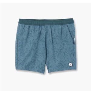 Vuori Maverick Volley Shorts size medium